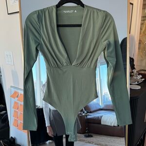 Abercrombie and Fitch - XS green bodysuit
